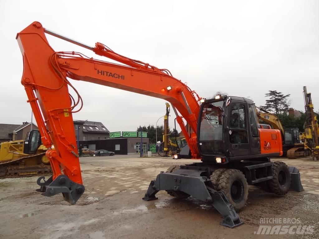 Hitachi EX 160 WD Wielgraafmachines