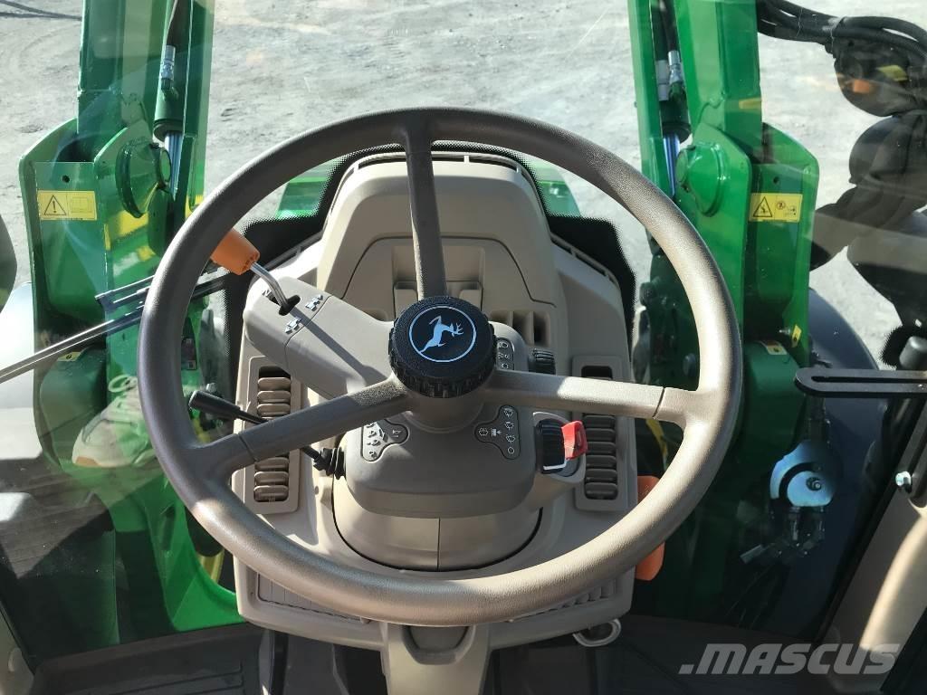John Deere 6100 M Tractoren