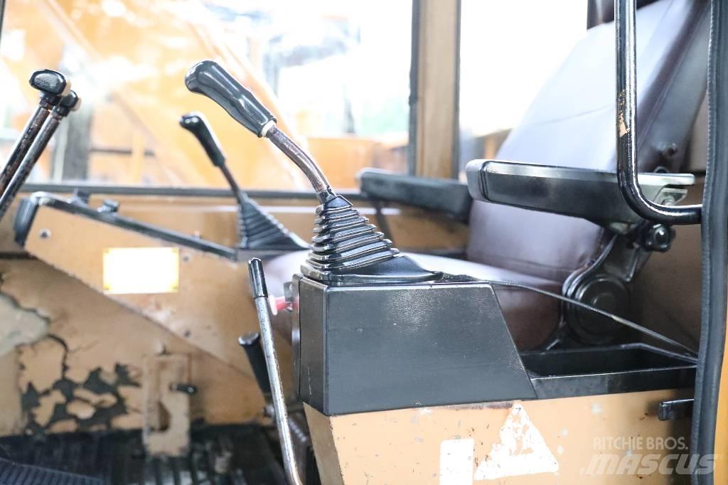 CAT E 70 B Minigraafmachines < 7t
