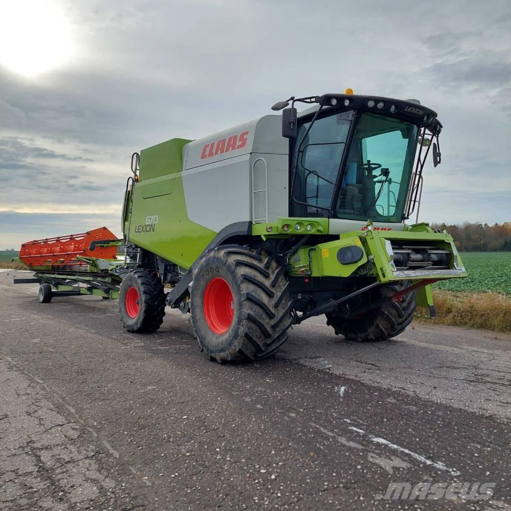 CLAAS Lexion 670 Maaidorsmachines