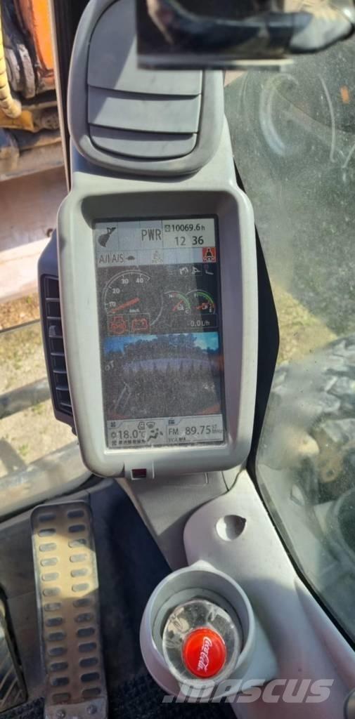 Hitachi ZX140W-5B Wielgraafmachines