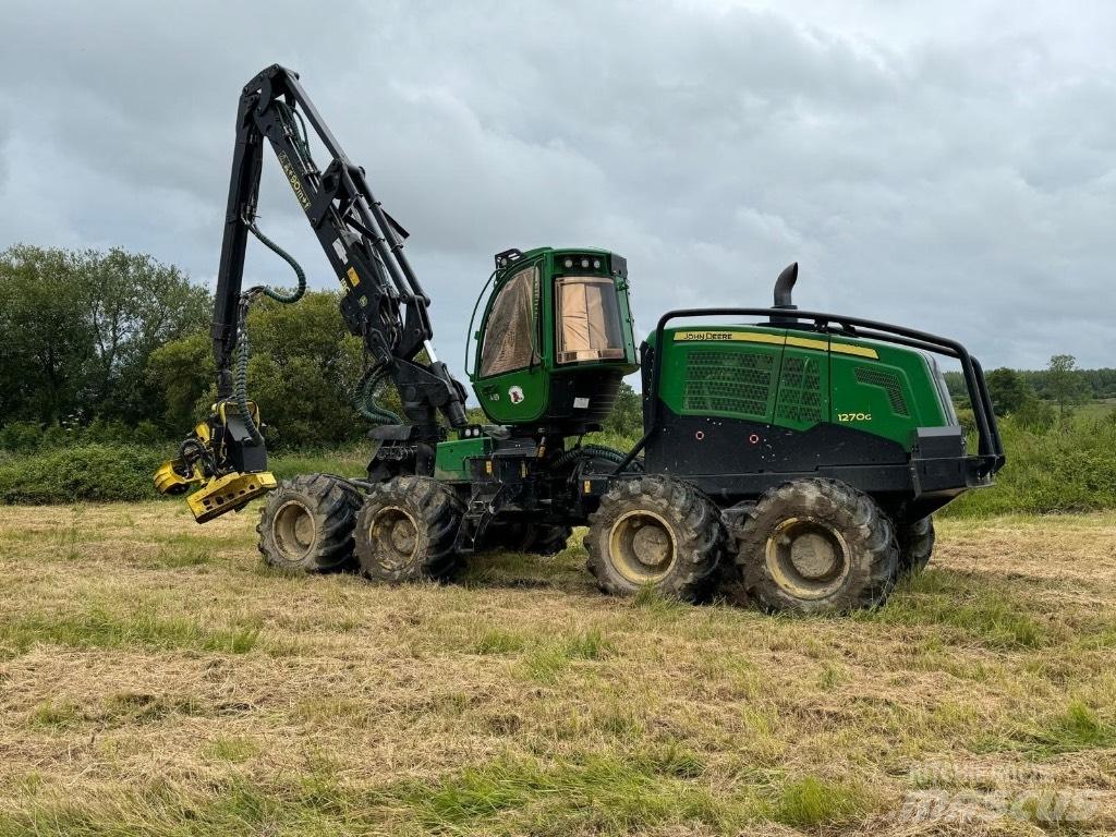 John Deere 1270G 8WD Harvesters