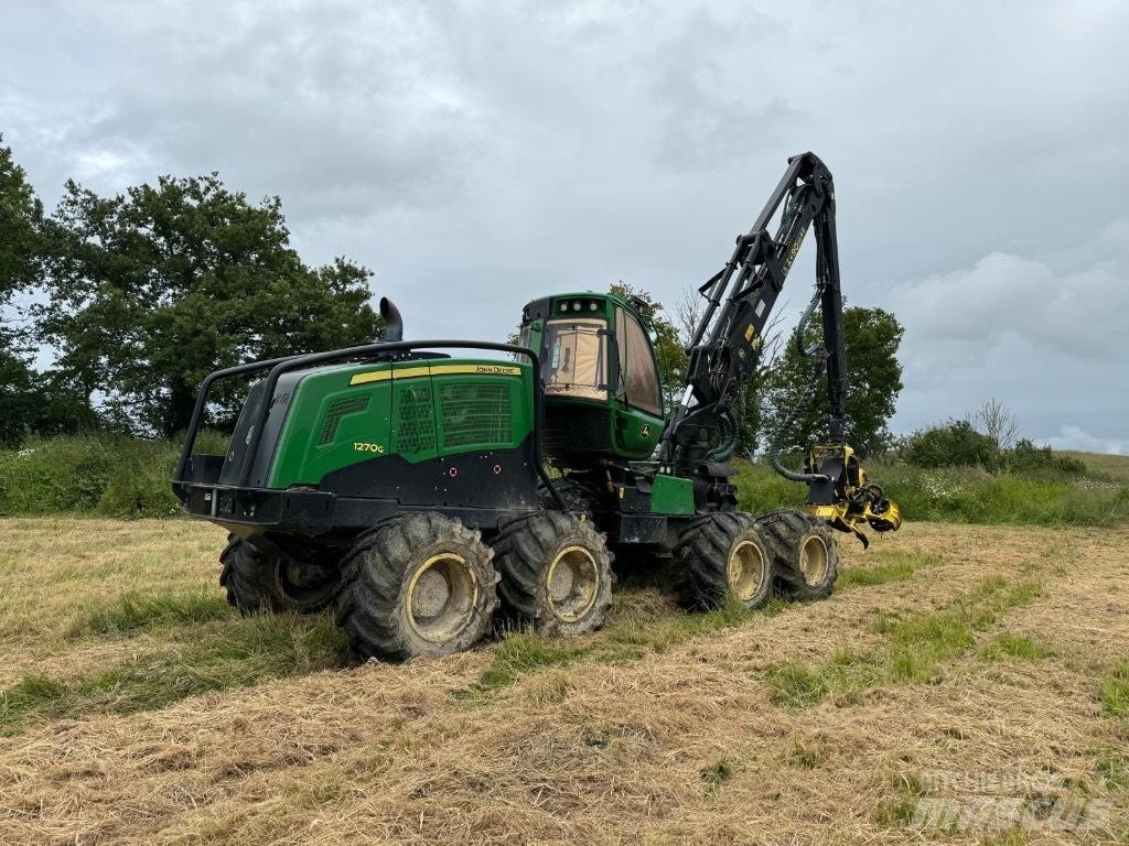 John Deere 1270G 8WD Harvesters