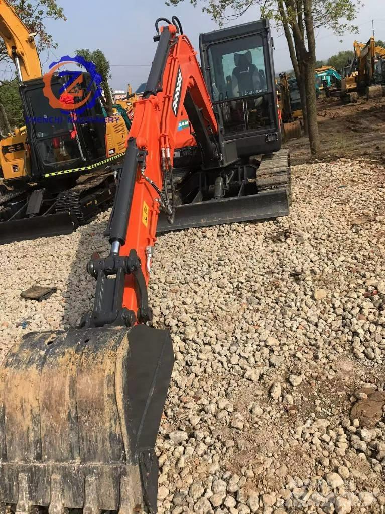 Doosan DX 60 Minigraafmachines < 7t