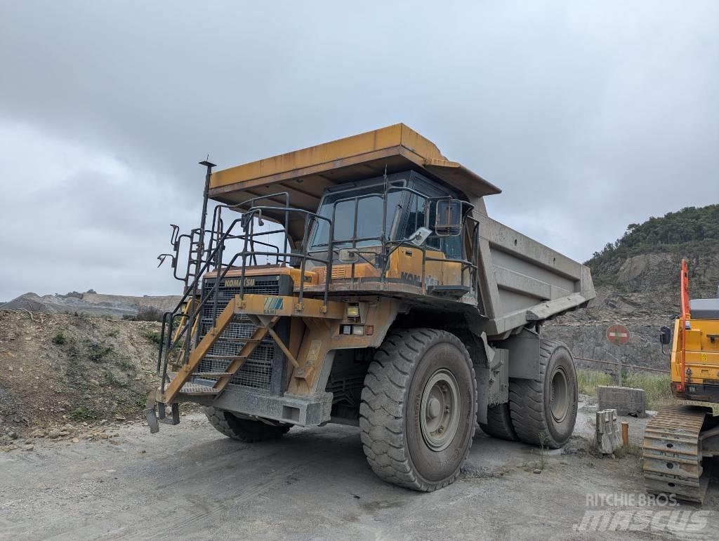 Komatsu HD 605-7 Starre dumpers