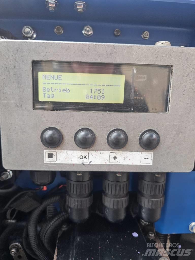 Irus Deltrak 2.5 Gemonteerde en gesleepte maaiers