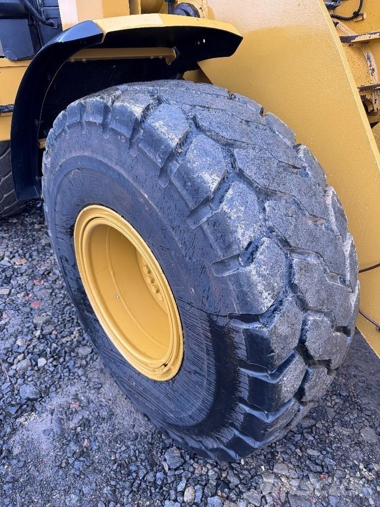CAT 930 M Wielladers