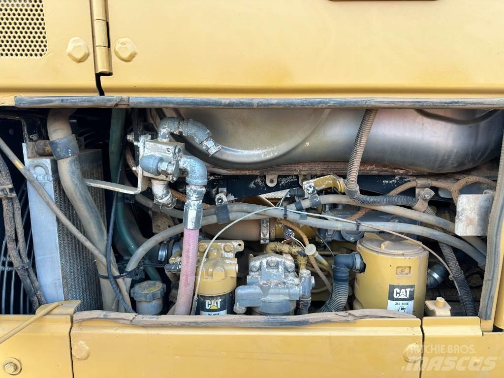 CAT D 6 N XL Rupsdozers