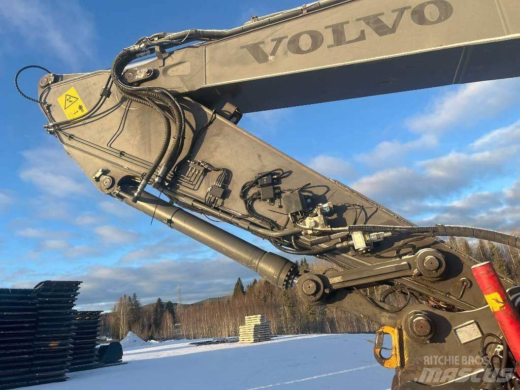 Volvo EC 250 D L Rupsgraafmachines