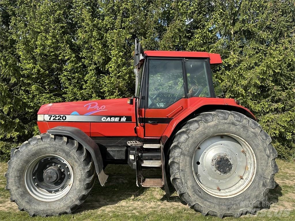 CASE 7220 Tractoren