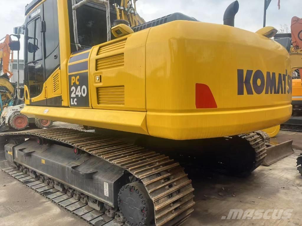 Komatsu PC 240 LC Rupsgraafmachines