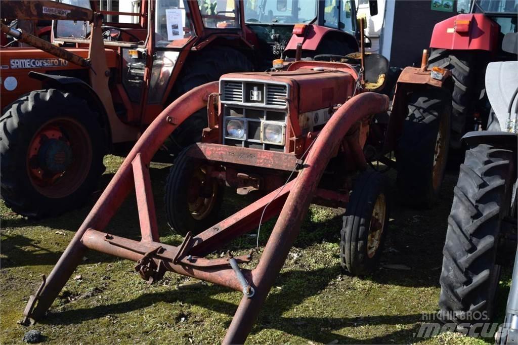 Case IH 383 Tractoren