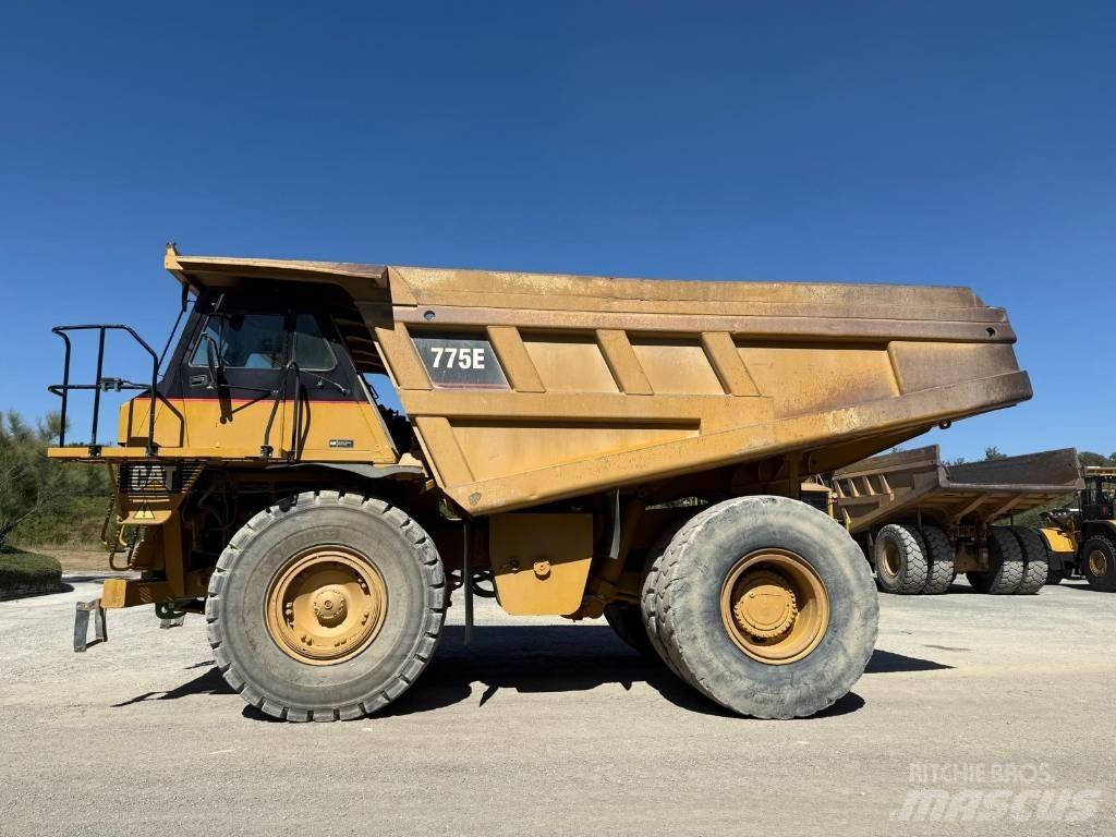 CAT 775 E Starre dumpers