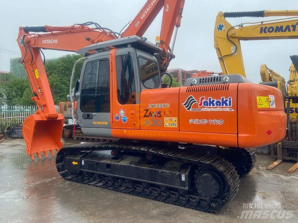 Hitachi ZX 200 Rupsgraafmachines