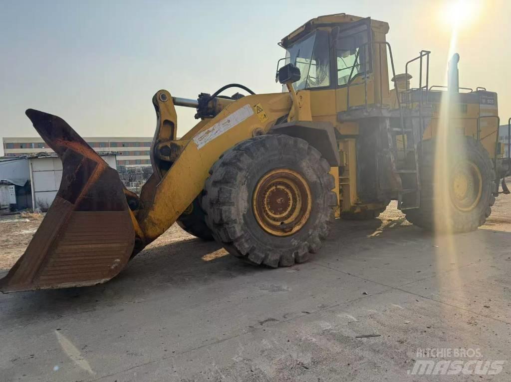 Komatsu WA 600-3 Wielladers
