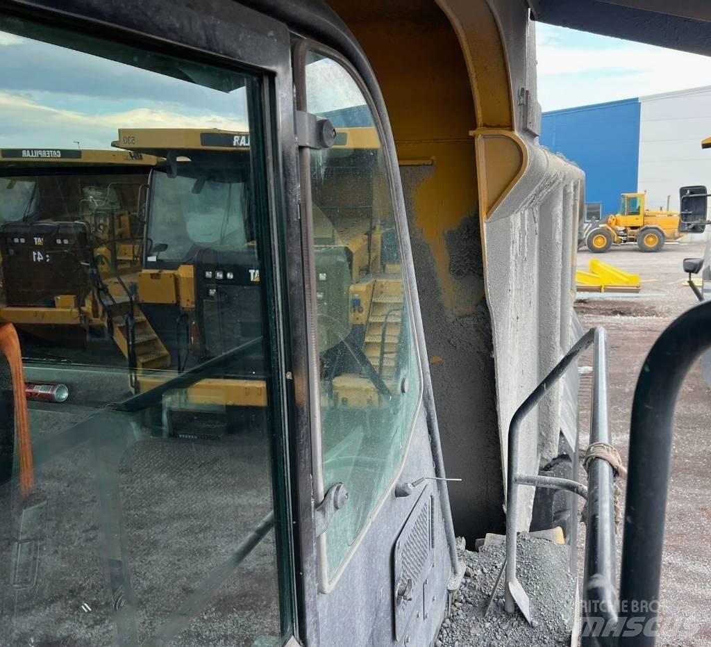 CAT 775 G Starre dumpers