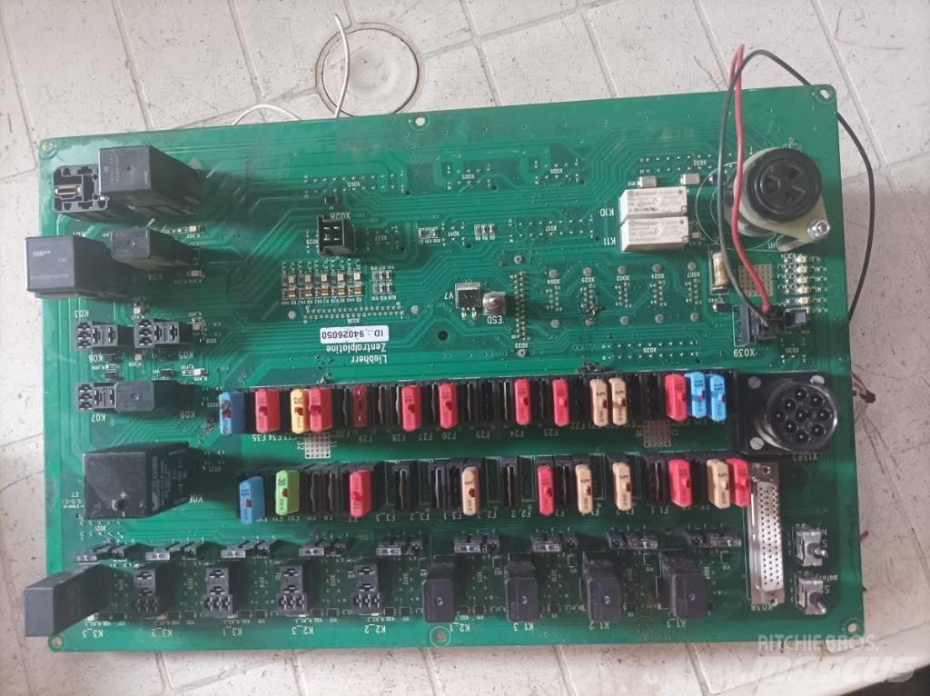 Liebherr R 916 LC Electronics