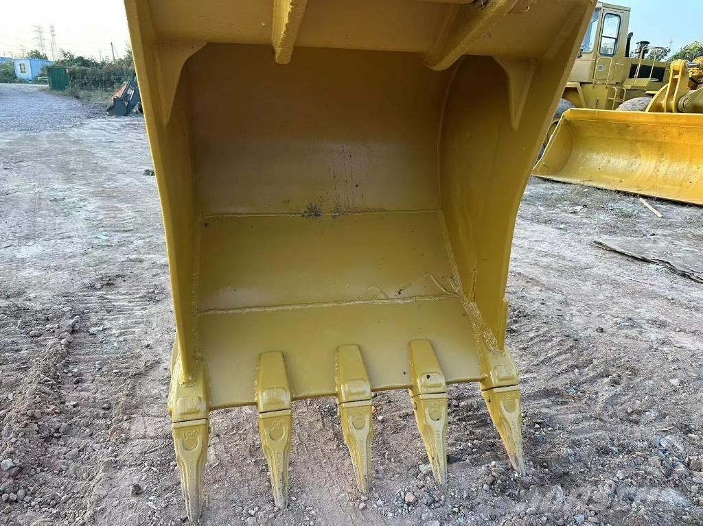 CAT 330D2L Rupsgraafmachines