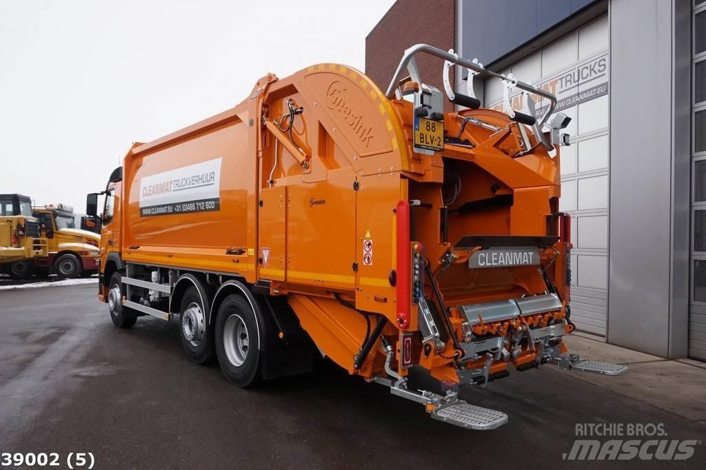 Volvo FM 330 Vuilniswagens