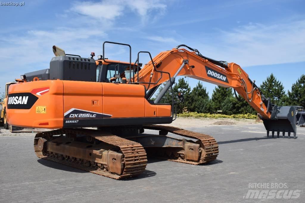 Doosan DX 255 LC-7 Rupsgraafmachines