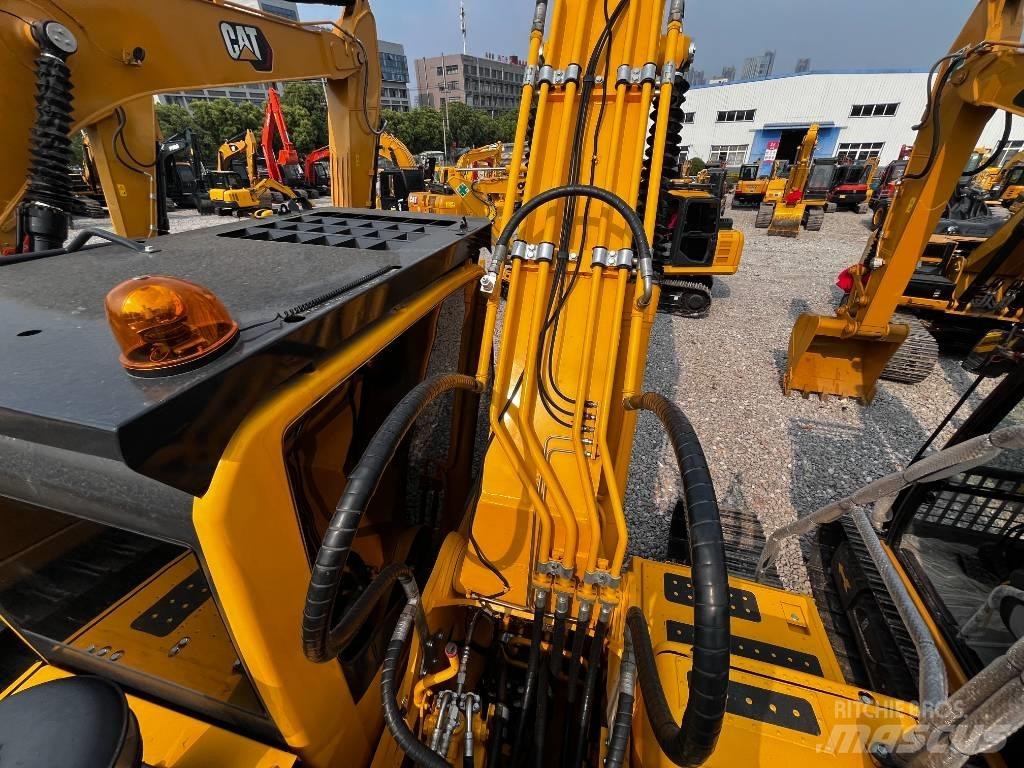 Komatsu PC 240 LC-8 Rupsgraafmachines