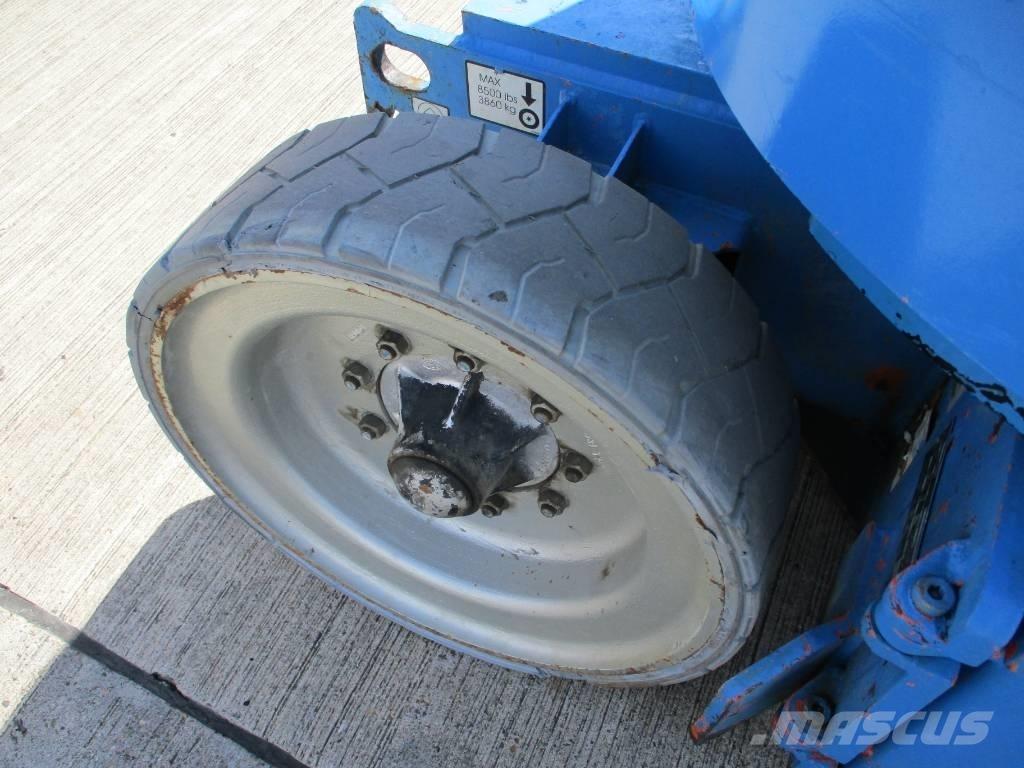 JLG E300 AJP (180) Zelfrijdende knikarm hoogwerker