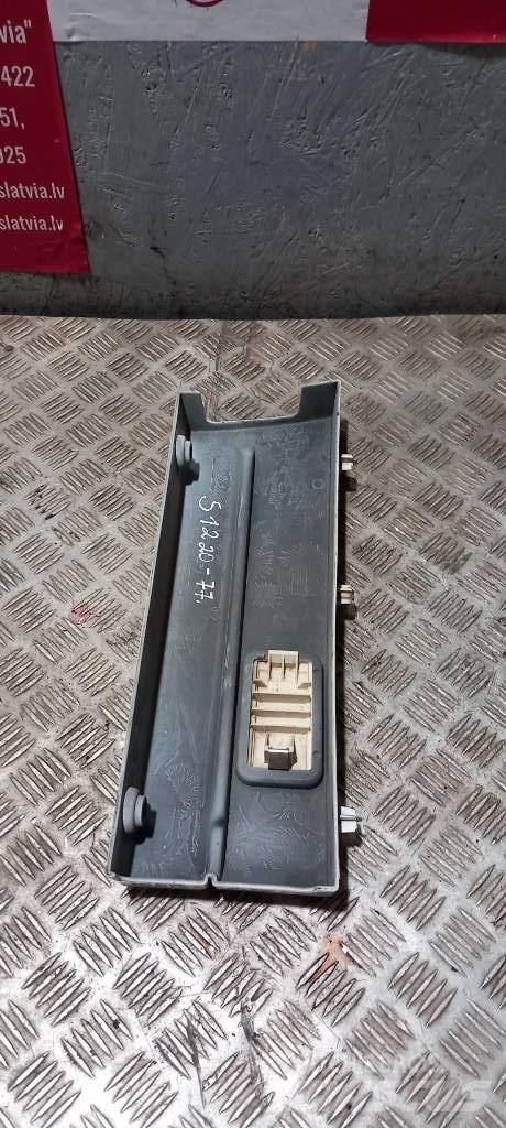 Scania G 400   1779118 Cabine en interieur