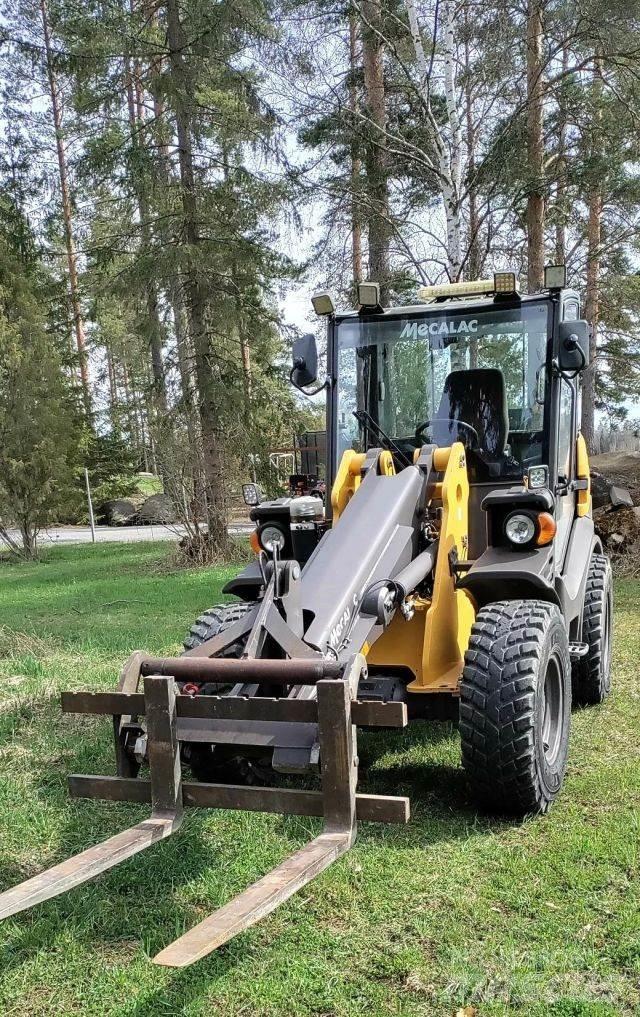 Mecalac AX850 Wielladers