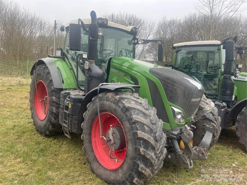 Fendt 933 Vario Tractoren
