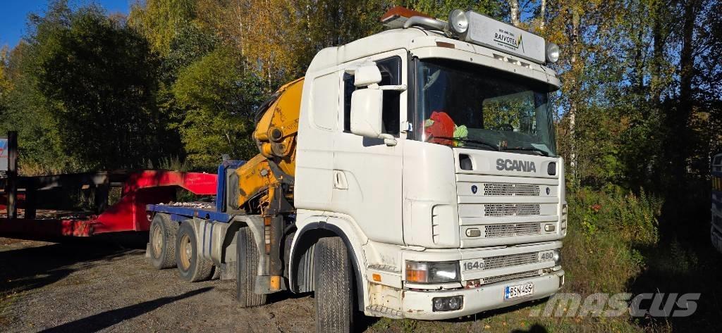 Scania R 144 G Vlakke laadvloer met kraan
