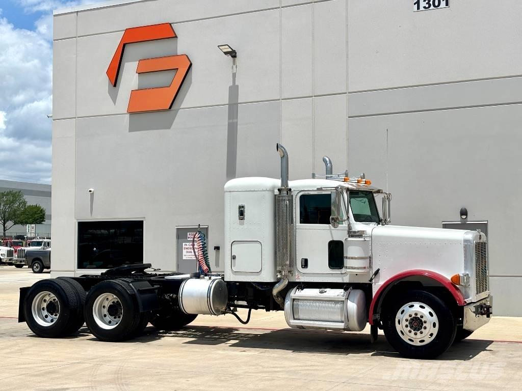 Peterbilt 379 Trekkers