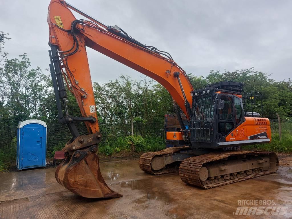 Doosan DX 225 LC-5 Rupsgraafmachines