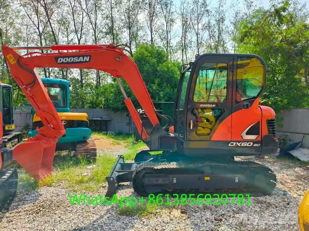 Doosan DX 60 Rupsgraafmachines