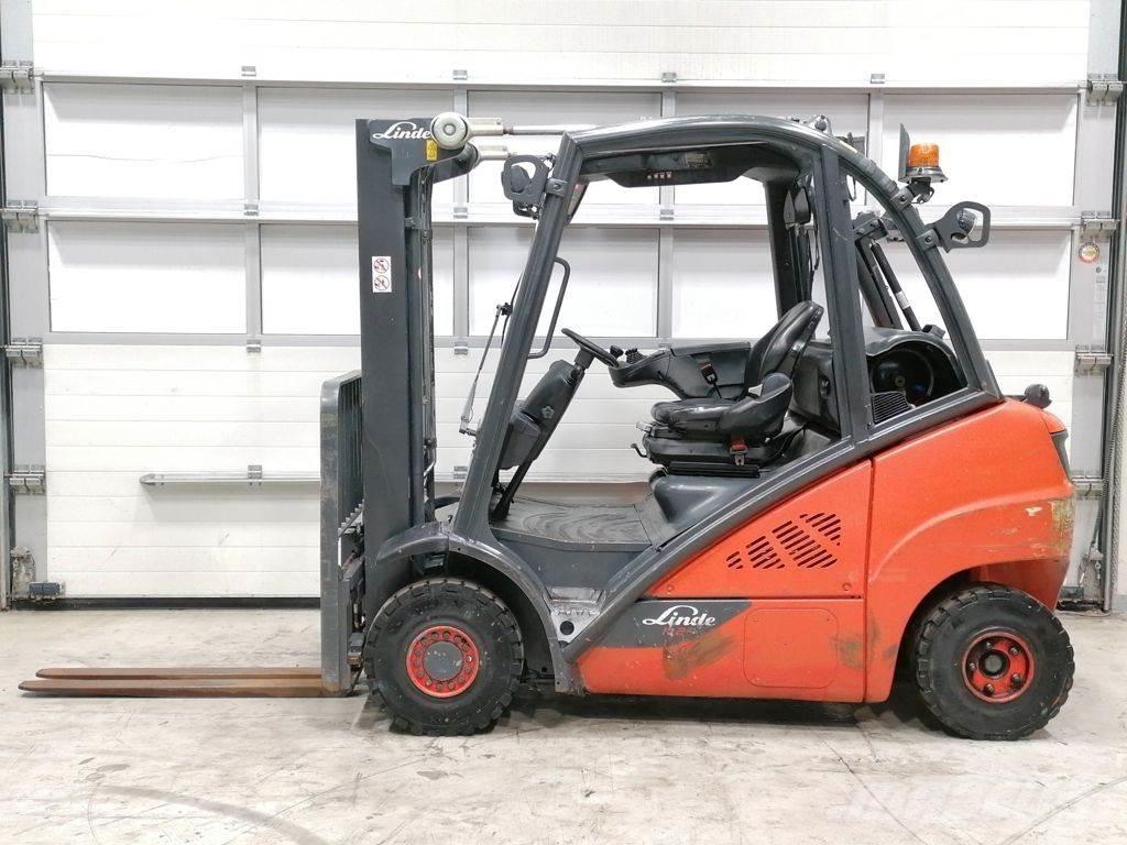 Linde H25T-01 LPG heftrucks