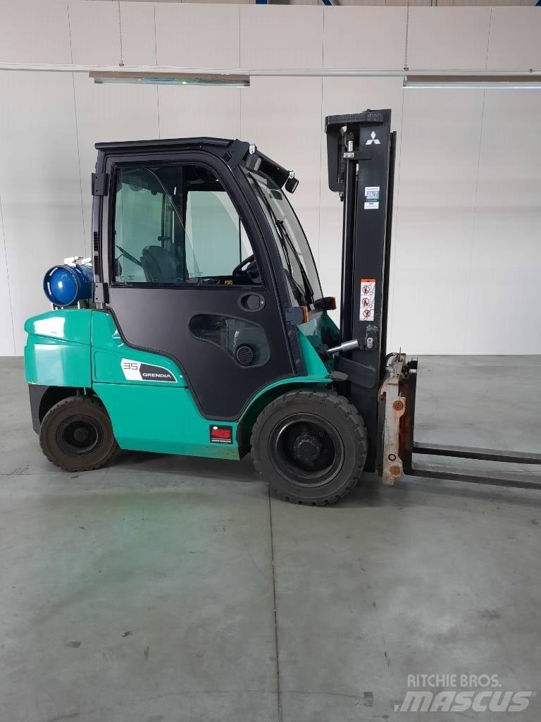 Mitsubishi FG35NT LPG heftrucks