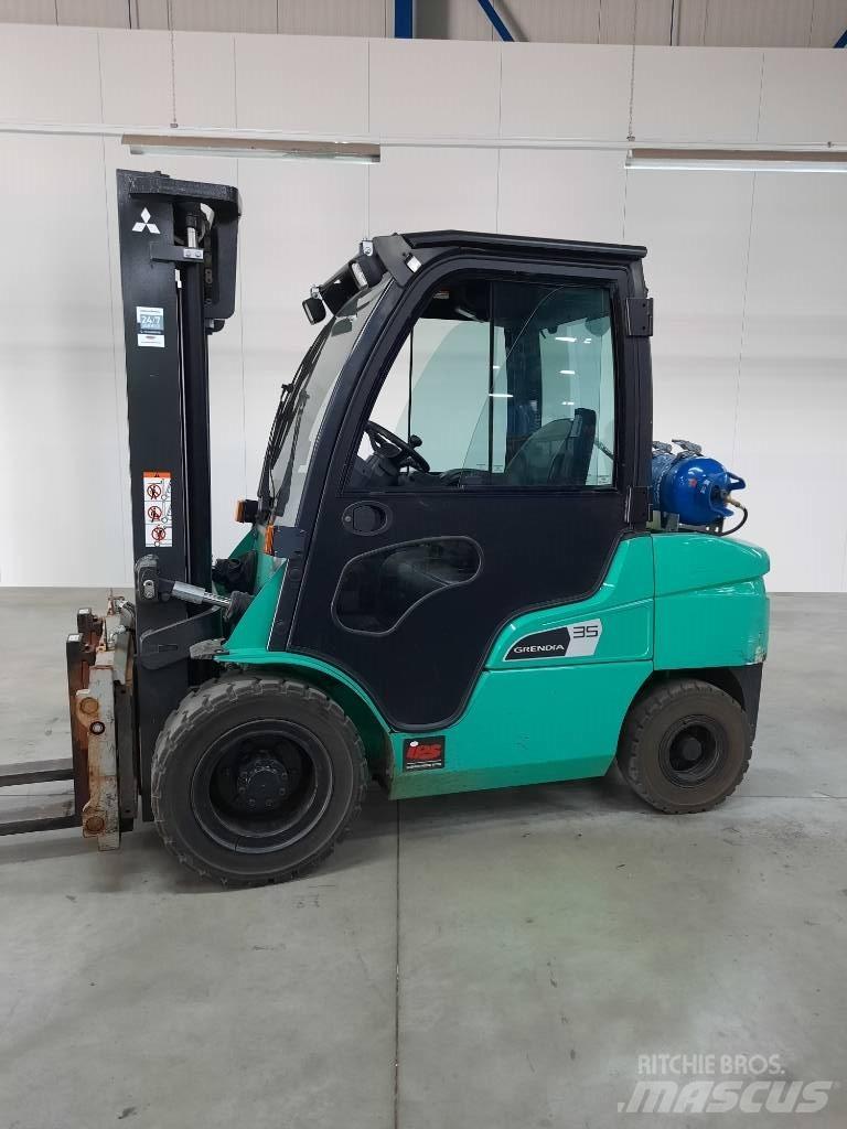 Mitsubishi FG35NT LPG heftrucks