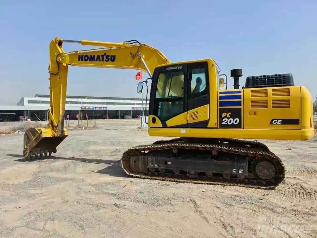 Komatsu PC 200-11 Rupsgraafmachines