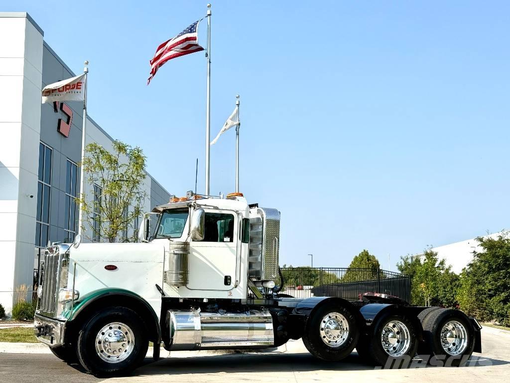Peterbilt 388 Trekkers