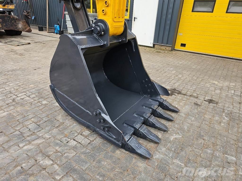 LiuGong CLG 922E Rupsgraafmachines