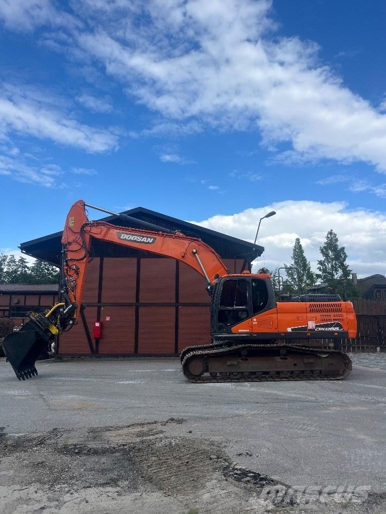 Doosan DX 255 LC-5 Rupsgraafmachines