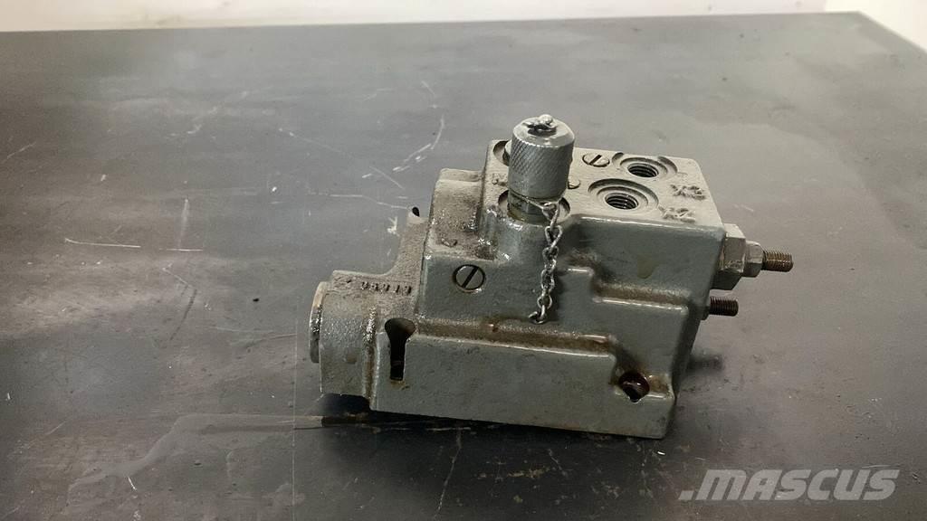 Liebherr LR1 - LS (D) Transport - Anderen