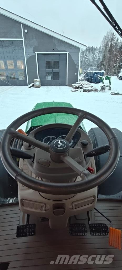 John Deere 6250 R Tractoren