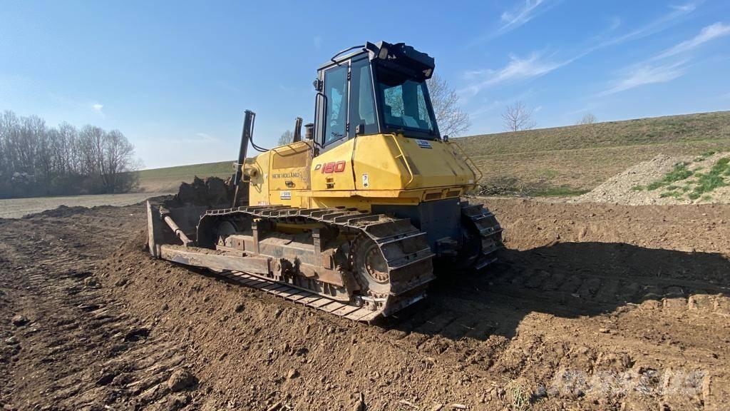 New Holland D 180 Rupsdozers