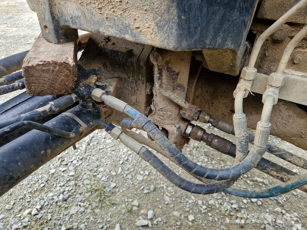 New Holland TSA 115 Tractoren