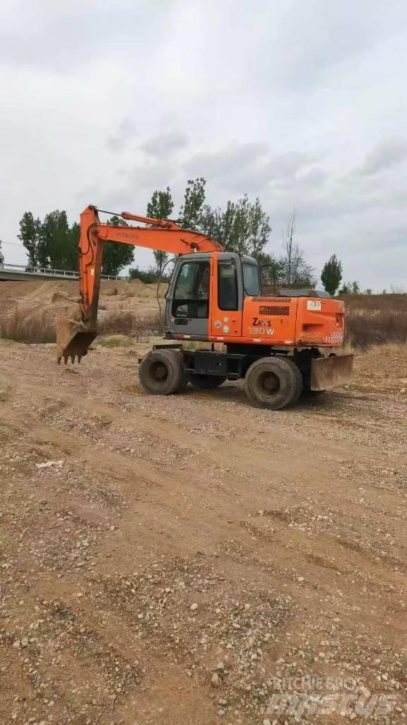 Hitachi ZX130W Wielgraafmachines