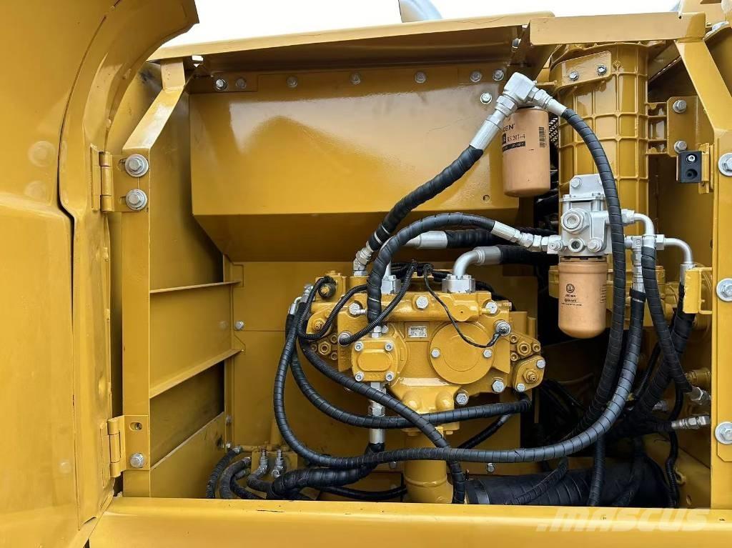 CAT 320 C Rupsgraafmachines