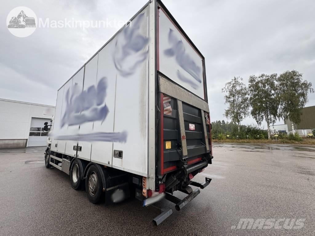 Scania R 490 Bakwagens met gesloten opbouw