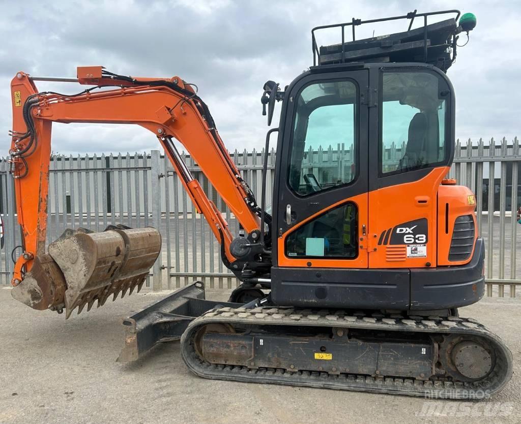 Doosan DX 63-3 Rupsgraafmachines