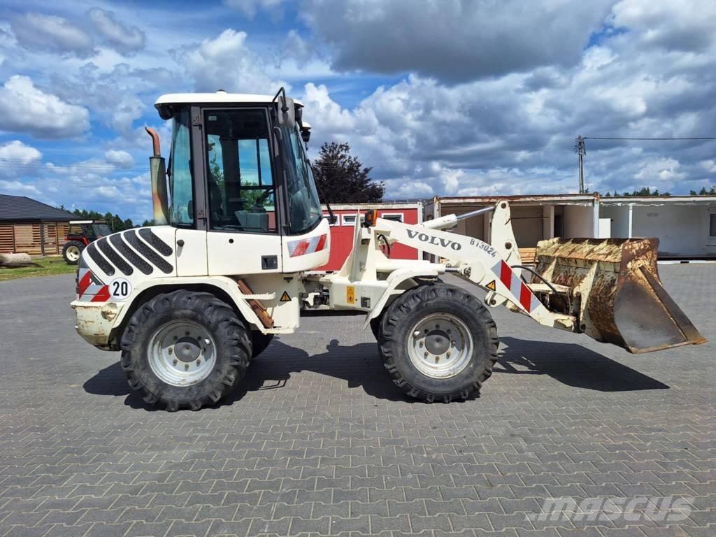 Volvo L 30 B Wielladers