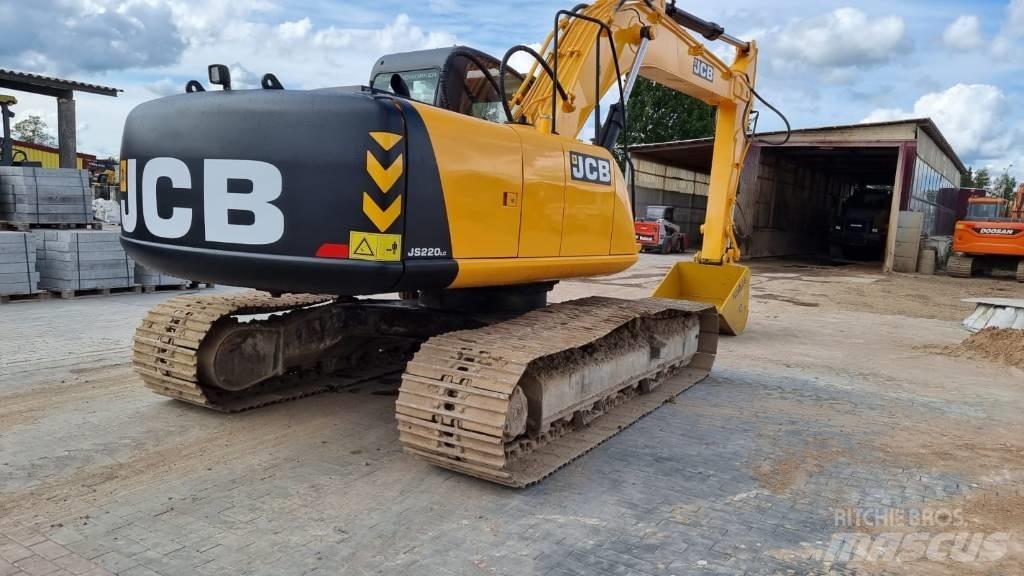 JCB JS 220 LC Rupsgraafmachines